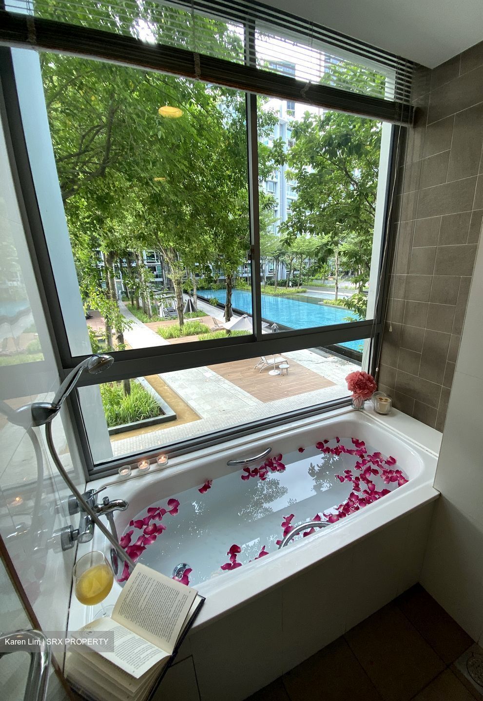 Botannia (D5), Condominium #586048391